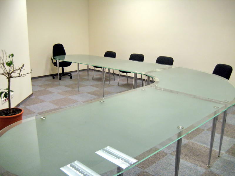 Стол офисный переговорный